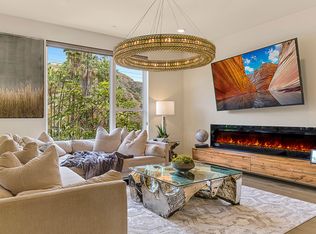 2776 N Wright Ln, Los Angeles, CA 90068