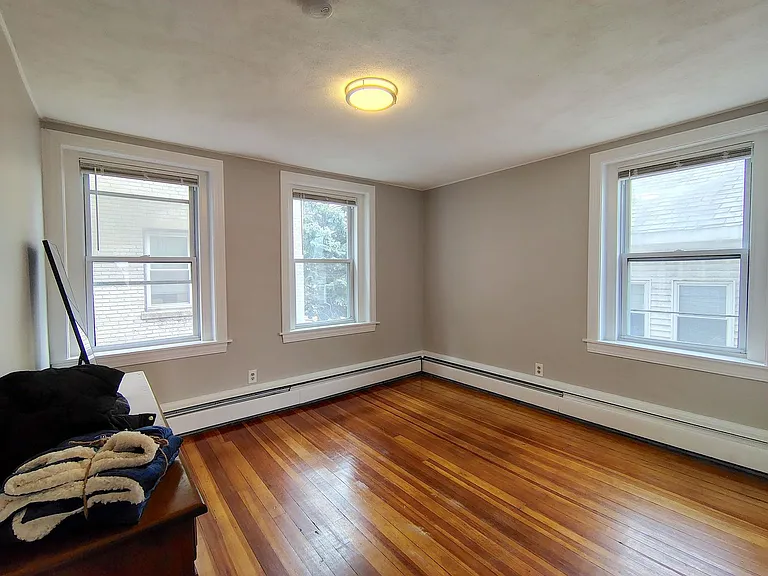 260 Washington Apartments Modern Living in the Heart of Salem — Photo 11