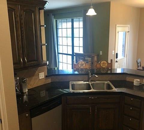 4th image of 11931 Meadow Creek Dr