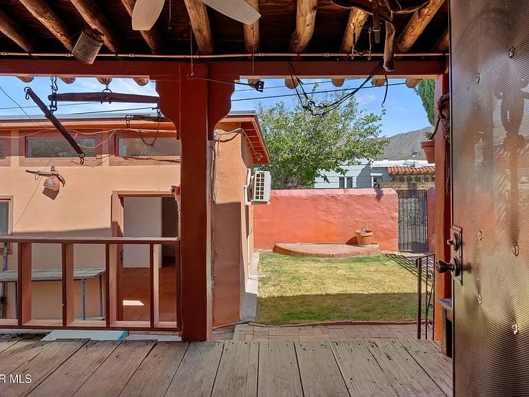 515 Gregory Ave — Photo 31