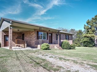 336 Shelbyville Hwy, Fayetteville, TN 37334