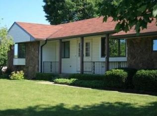 315 Olympic Dr, Waterloo, IA 50701