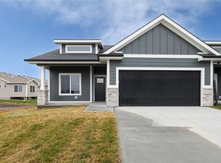 2501 NE 6th St, Grimes, IA 50111