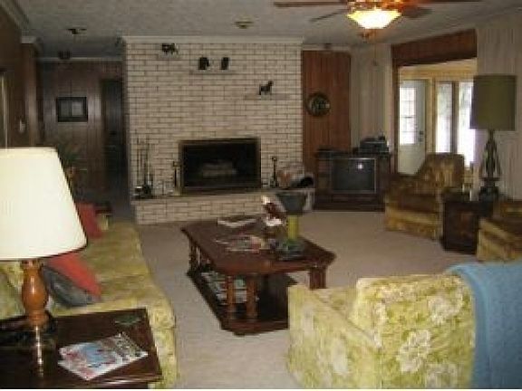 2nd image of 7555N E FISHER LAKE RD