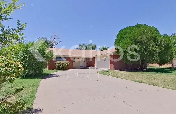 4004 Tulane Dr — Photo 1
