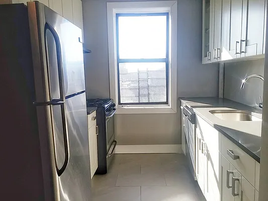 Rented by Bohemia Realty Group | media 25