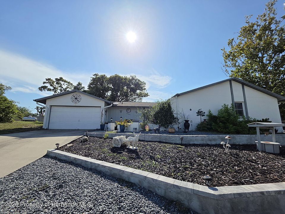 1st image of 9040 Bay Dr