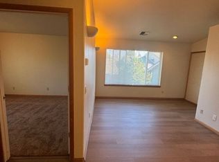 1095 NE Hidden Valley Dr #C, Bend, OR 97701