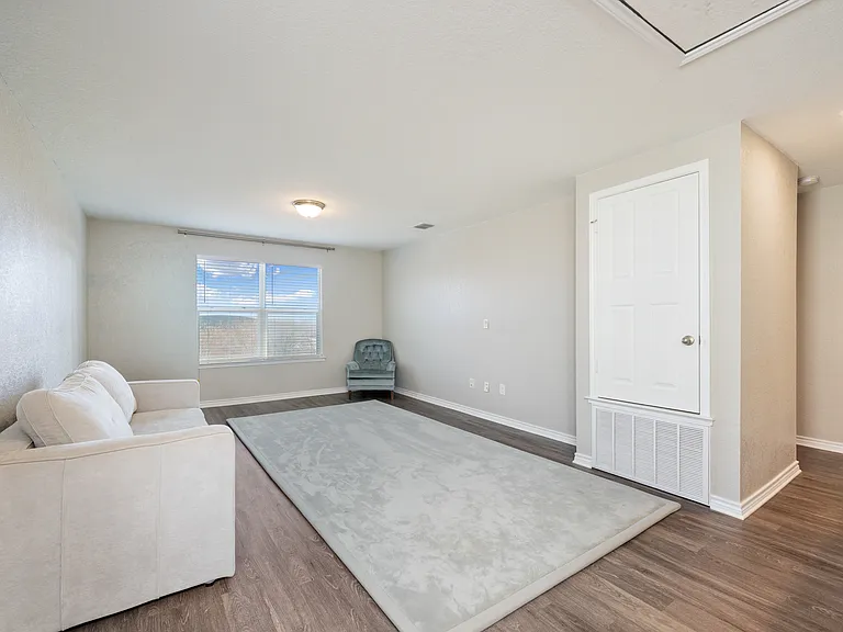7814 Blackhawk Pass — Photo 20