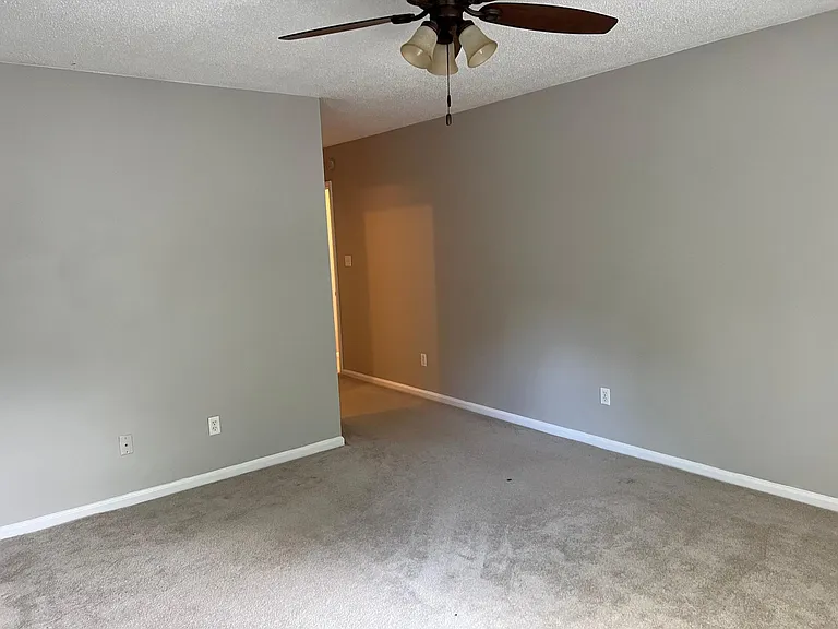 11724 Apleby Ln — Photo 8