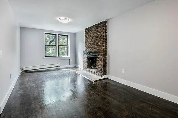 Rented by MNS | media 23