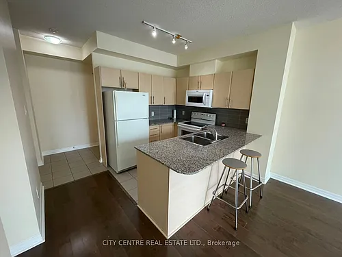 3515 Kariya Dr Photo 1