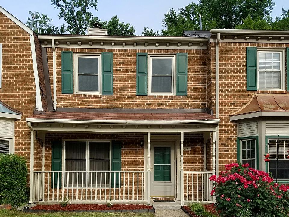 Lovely brick townhouse
