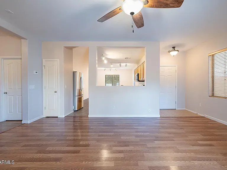 Building Photo - 45387 W Alamendras St