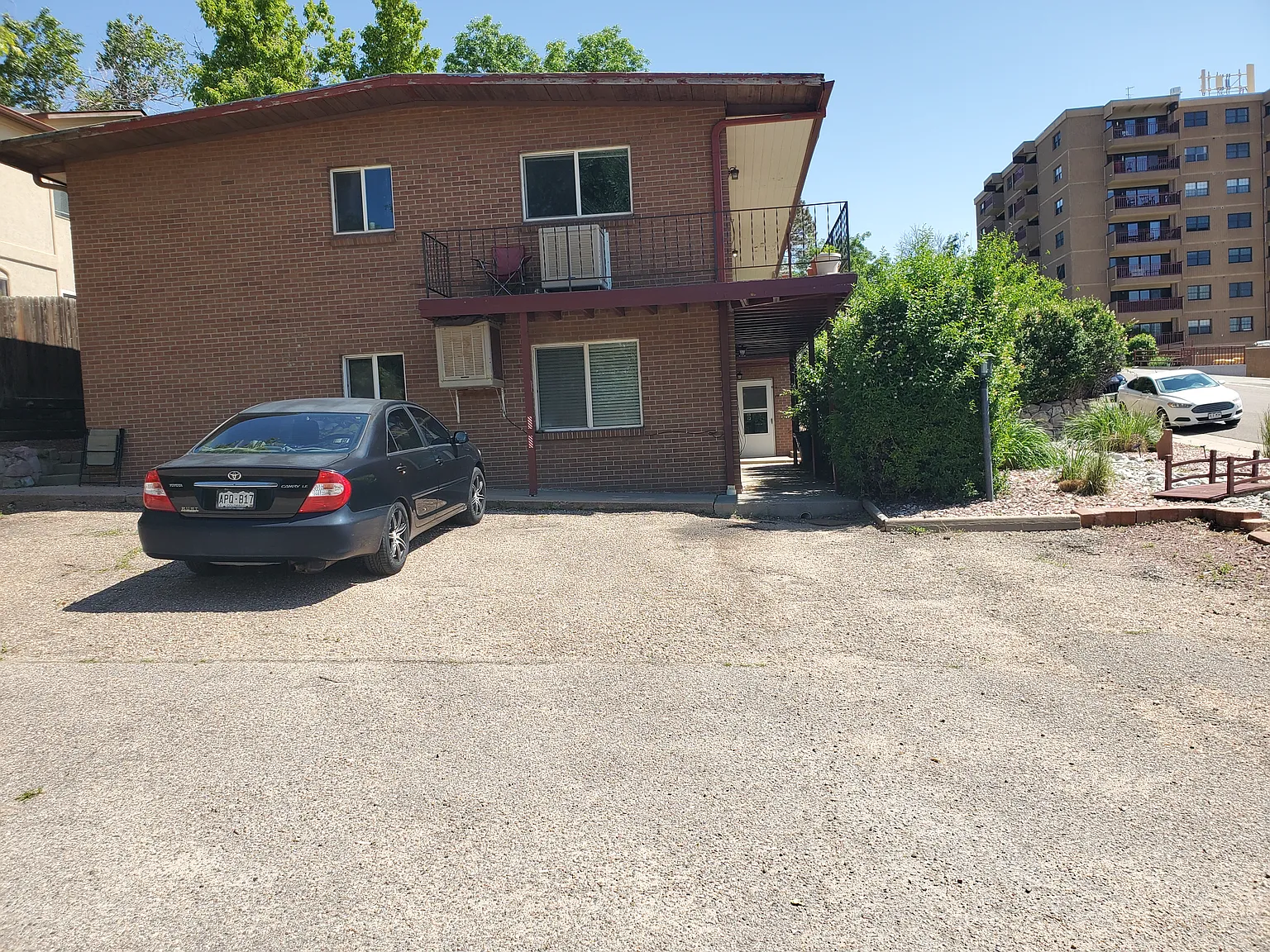 2 bed, 950 sqft, $1,285 — Photo 3