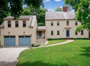 11 S Pleasant St, Hingham, MA 02043