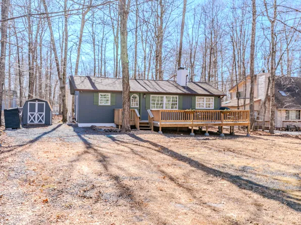 229 Pontiac Path, Pocono Lake, PA 18347