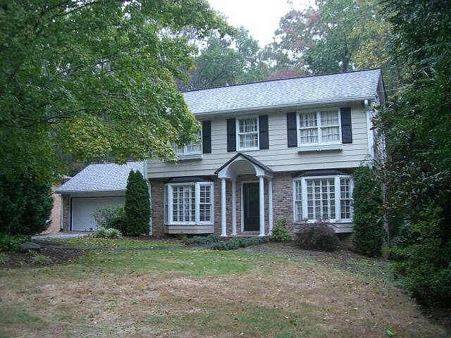 2nd image of 410 Forest Hills Dr
