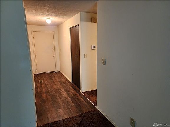 4th image of 4911 Wakeview Ct