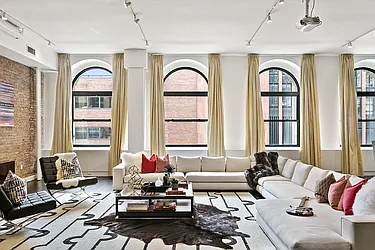 Rented by Nest Seekers International