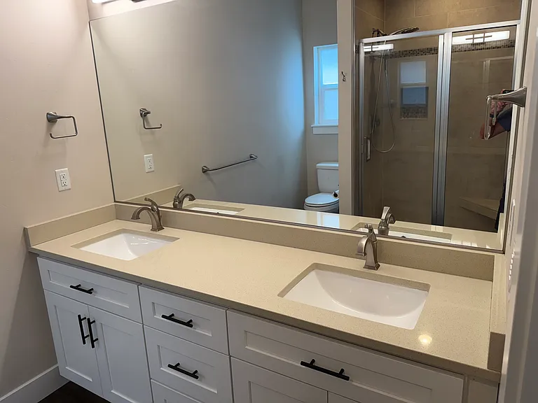 2755 SW Greens Blvd #16 — Photo 5