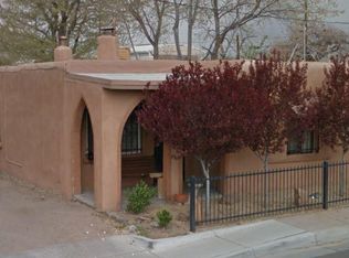 915 8th St SW, Albuquerque, NM 87102