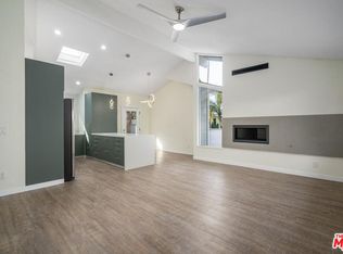 606 Victoria Ave, Venice, CA 90291