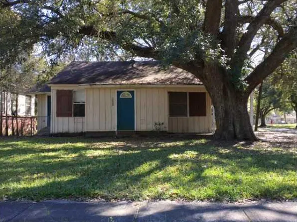 1600 7th St, Lake Charles, LA 70601