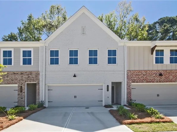 695 Sunstone Ln, Lawrenceville, GA 30043