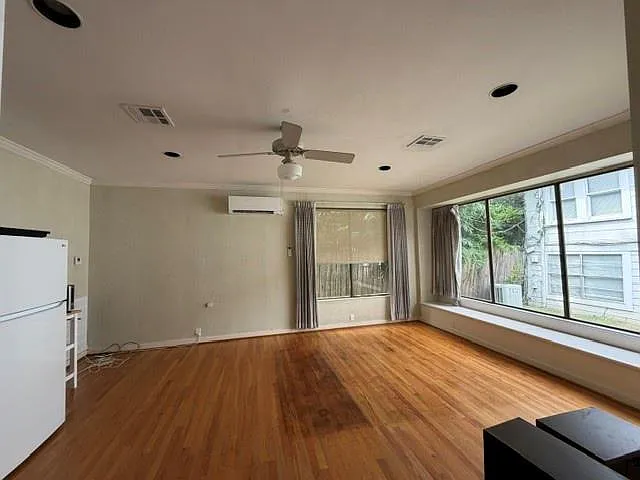 1 bed, 1.0 bath, 675 sqft, $1,595 — Photo 2