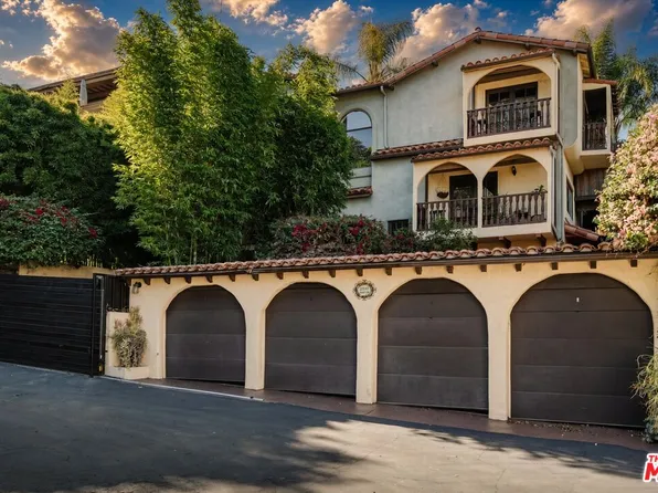 3249 Bennett Dr, Hollywood, CA 90068