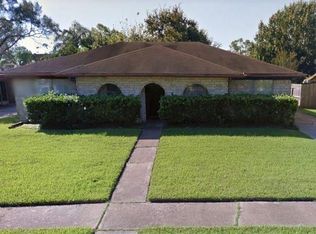10110 Sageroyal Ln, Houston, TX 77089