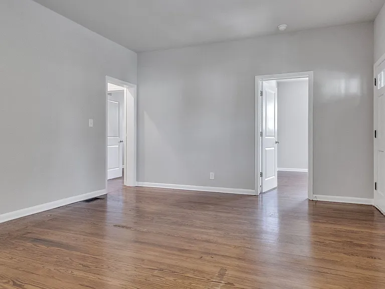 485 N Fairview Ave — Photo 18