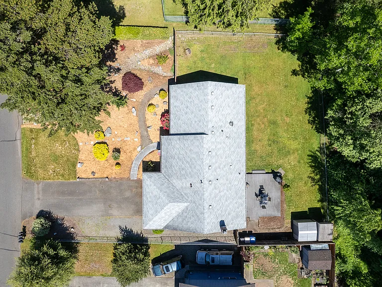 8442 Hawksridge Dr SE — Photo 5