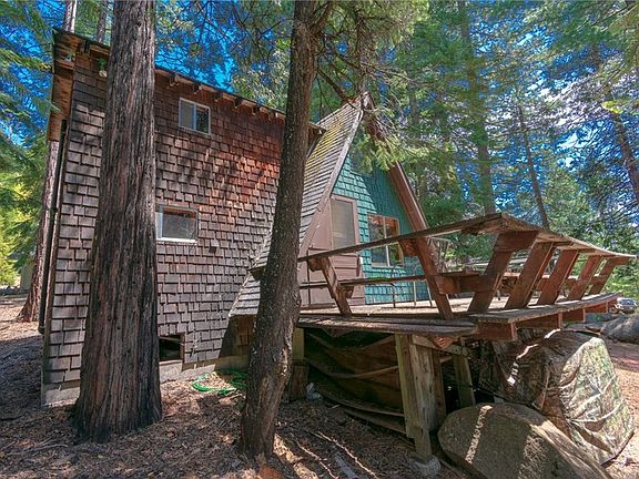 2nd image of 681 Peninsula Dr