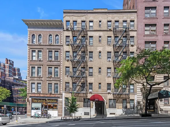 741 West End Avenue image 12 of 13