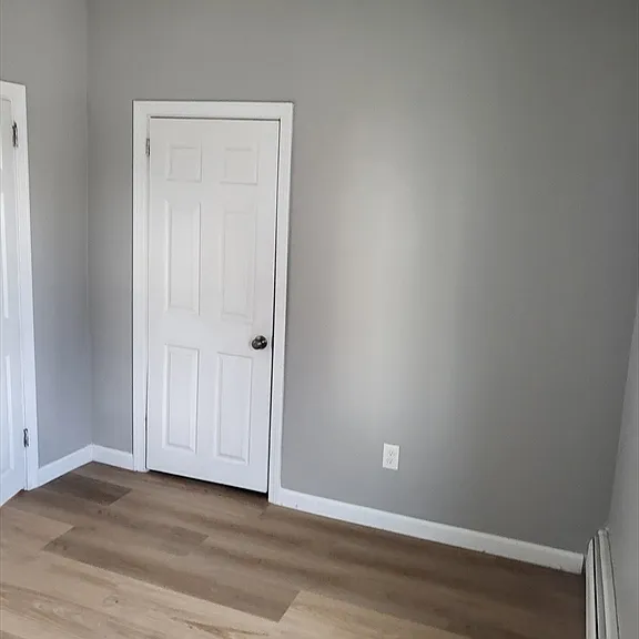 529 Warren St #1 — Photo 9