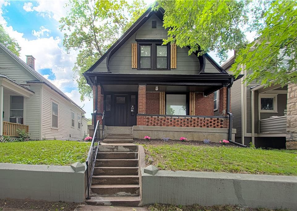 1st image of 1704 Lake Ave