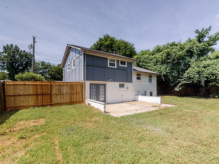 6017 Baltic Dr — Photo 18