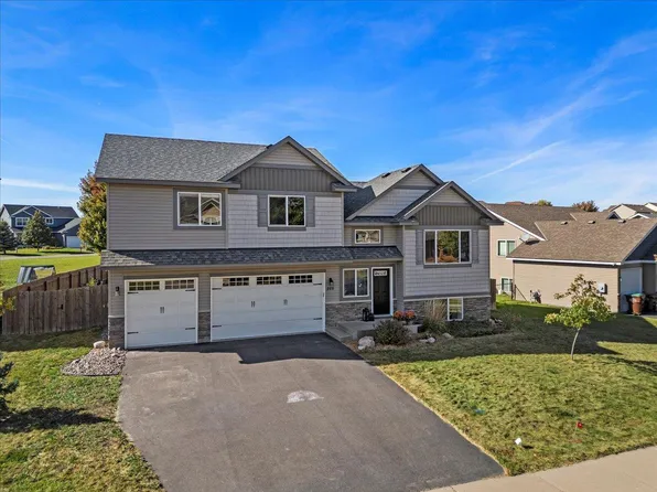 285 Greenway Dr, Delano, MN 55328