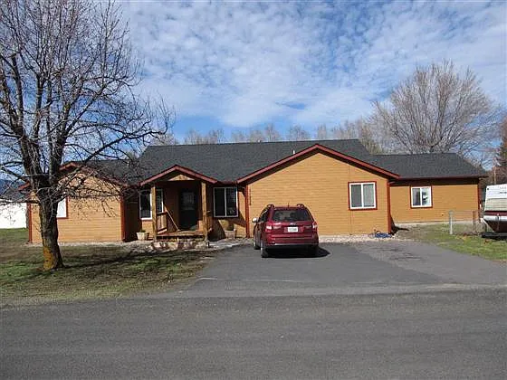 11236 Jennie Dr photo 1