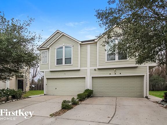 2nd image of 703 Hallsleigh Ln