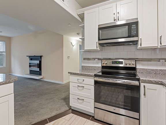 5th image of 840 Linden Ave #1