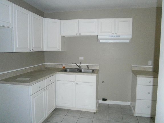 5th image of 18 Burchwood St
