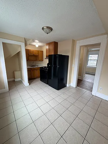 170 Sherman Ave #3 Photo 1