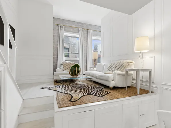 23 Waverly Place image 1 of 4