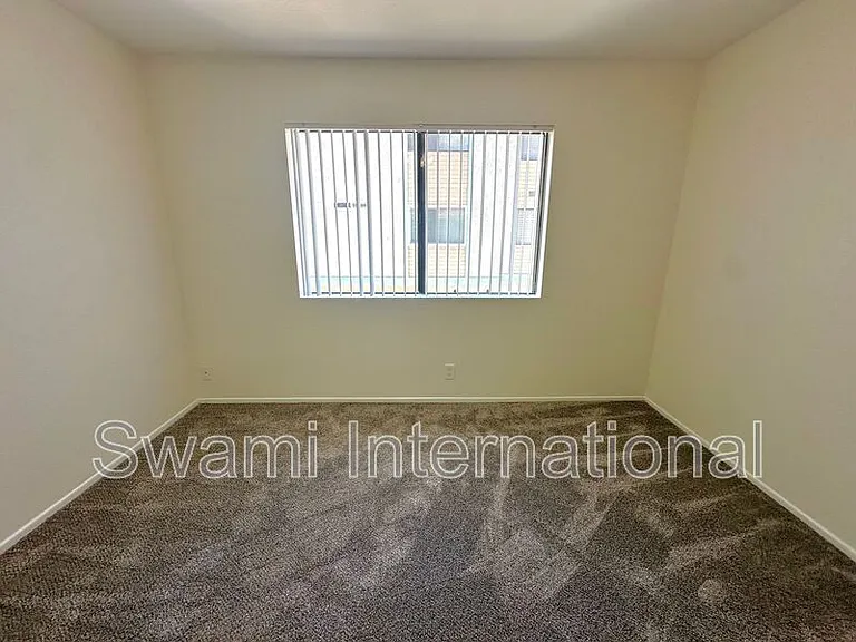 14323 Cerise Ave #18 — Photo 30