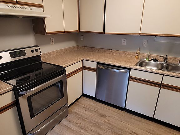 Kitchen; (dishwasher has been changed.)