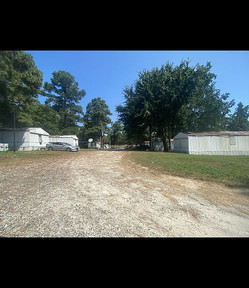 162 Highway 290 — Photo 3