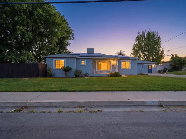 701 Nevada Street, Kingsburg, CA 93631